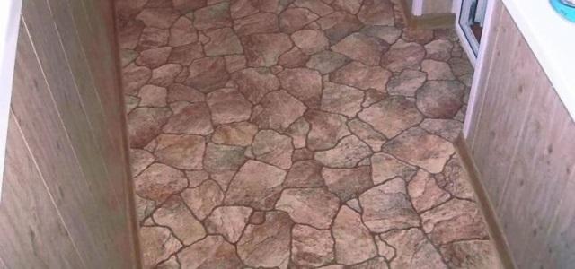 отделка балконов в Саратове отделка пола балкона